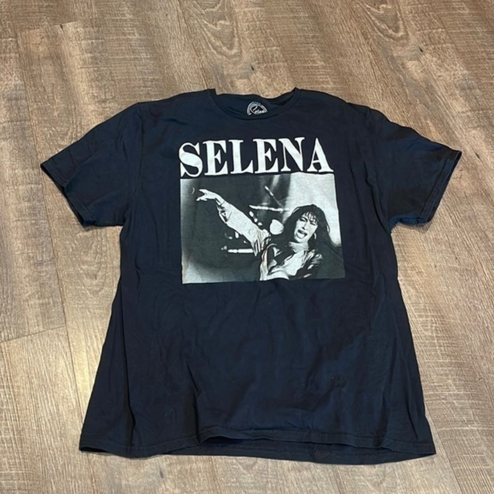 Selena concert T-shirt